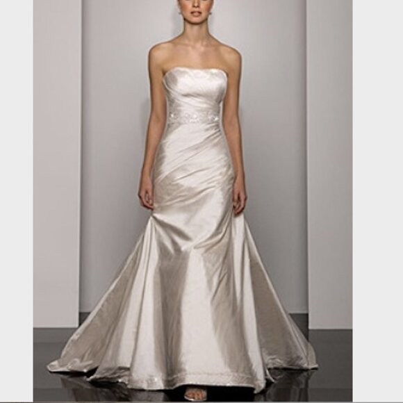 NWT Vintage Martina Liana Ivory Silk Wedding Dress - Picture 1 of 6